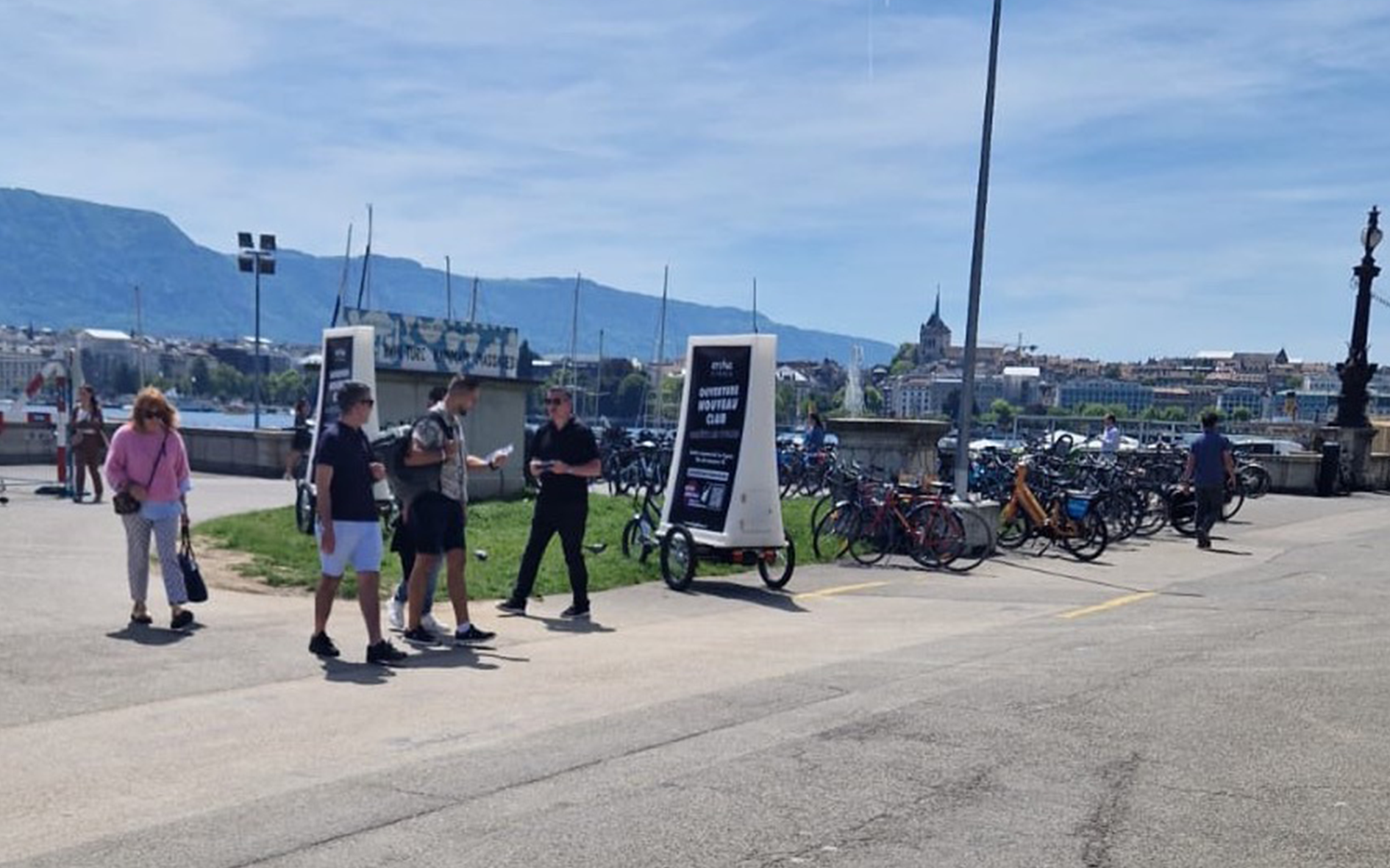 Campagne Moving Billboard Lets'Go Les Cygnes GE