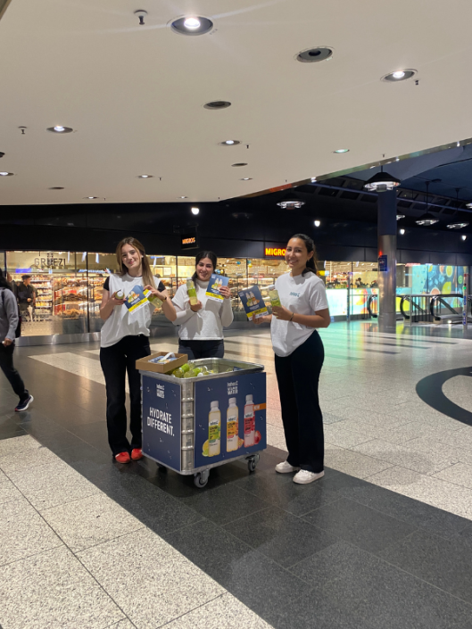 Sampling national Hohes C Vitamin Water
